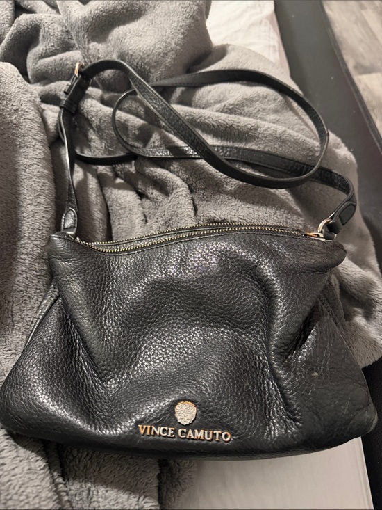 Vince Camuto Handbags - Vince Camuto Black Pebbled Leather Crossbody with Gold Logo